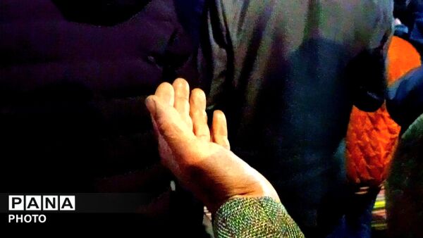 سی و دو شب مقابله؛ جمعیت پرشور تر از هر شب