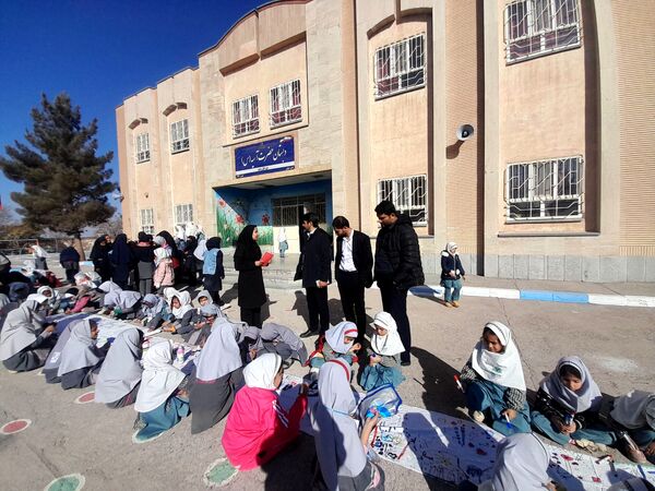 پویش کشوری پرسش مهر ریاست جمهوری، در دبستان حضرت آسیه