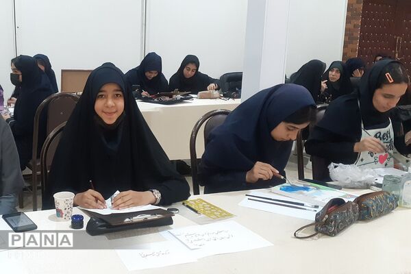 مشارکت دانش‌آموزان چهاردانگه در رویداد «روایتگر عزت، آگاهی و هویت؛ از مدرسه تا جامعه»