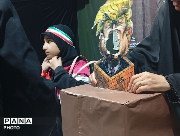 موکب فرهنگی دبیرستان نمونه وکیلی ۱۰ در حسینیه فضل 