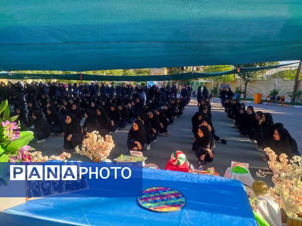 یک روز شاد در دبیرستان امام خامنه‌ای با المپیاد ورزشی درون مدرسه‌ای 