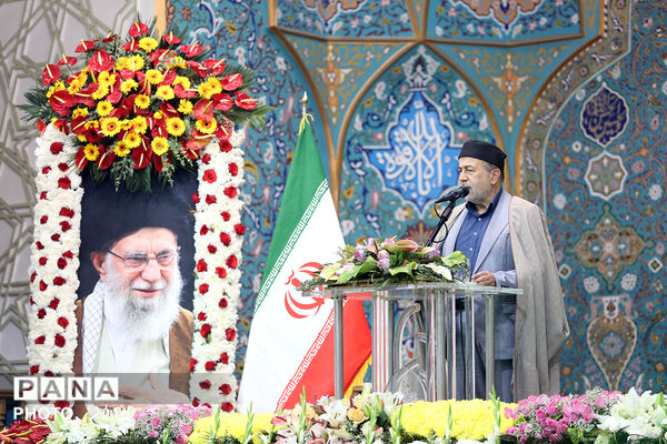 آیین خطبه خوانی خادمان حرم حضرت معصومه(س) در روز دختر