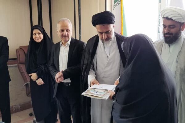 درخشش مدارس و راویان برتر در آیین اختتامیه مدرسه انقلاب شهریار