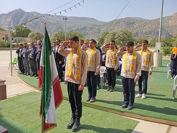 اردوی تمشک در نور آباد ممسنی
