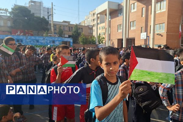 دانش آموزان شیرازی جنایات اسرائیل را محکوم کردند