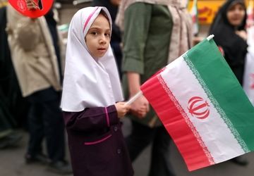 جلوه حضور دانش آموزان خوزستانی در راهپیمایی ۱۳ آبان