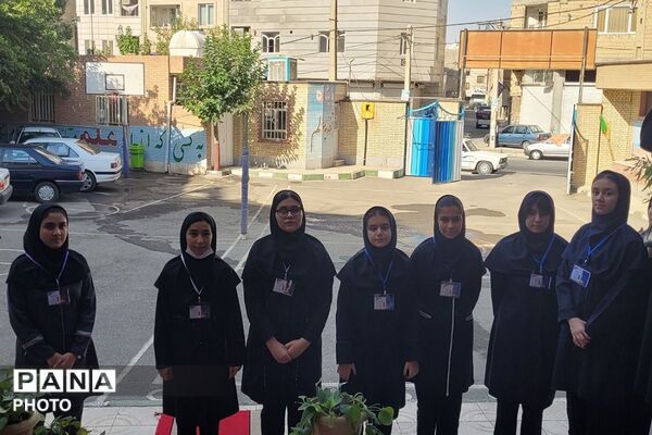 درخشش استعدادهای علمی مرحله استانی دوازدهمین جشنواره نوجوان خوارزمی در بهارستان‌دو