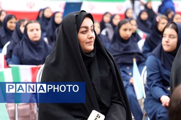 کلاس هفتمی‌های آذربایجان شرقی در «جشن جوانه‌ها»