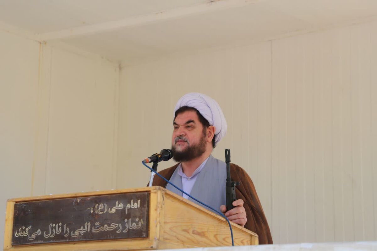 حضرت معصومه(س) بهترین الگوی دختران اسلامی و انقلابی است