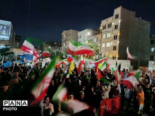 شورو شوق بی نظیر مردم ولایتمدار و انقلابی محله ارم فردیس  در اجتماعات شبانه