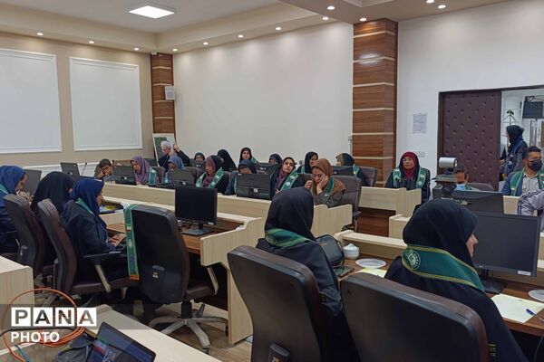 نشست توجیهی آموزشی مربیان فعال تشکیلات پیشتازان خراسان شمالی 