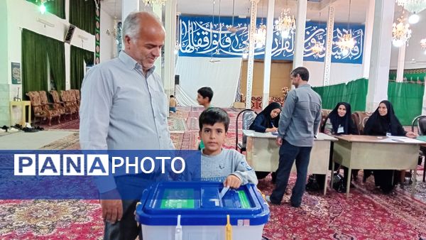 حضور در انتخابات؛ سیلی به استکبار است