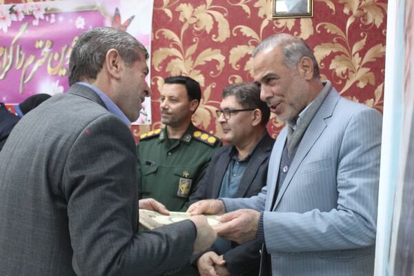 آیین تجلیل از پیشکسوتان فرهنگی ملکان 