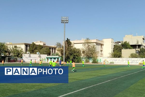 برگزاری مسابقات فوتبال در راستای اجرای «طرح ملی میدان پویا» در ناحیه دو شهرری 