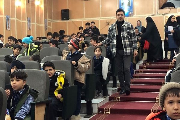 حضور پرشور دانش‌آموزان دبستان هیأت امنایی شهید قلنبر در اردوی کانون ری