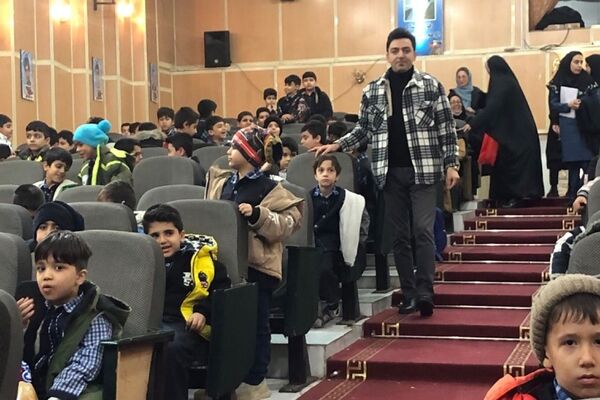 حضور پرشور دانش‌آموزان دبستان هیأت امنایی شهید قلنبر در اردوی کانون ری