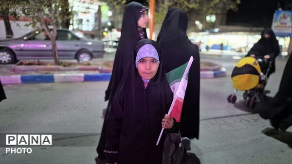 شبی متفاوت با فریادهای آیینی؛ گردهمایی باشکوه دوستداران سنت