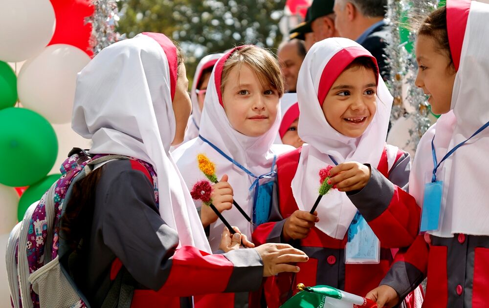 جشن شکوفه‌ها در آذربایجان غربی 