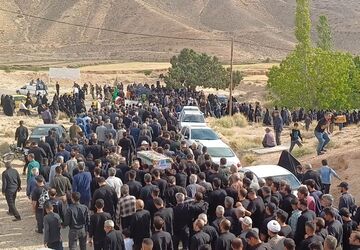 مراسم تشییع پیکر شهید «ابوالفضل شهباز» در دیباج