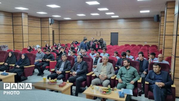 آغاز پویش «کارت نشاط» برای حمایت از دانش‌آموزان کم‌برخوردار در یاسوج