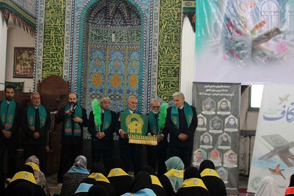 اعتکاف دانش‌آموزی در شهر کرمان