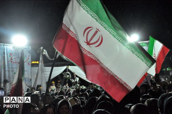 طنین خطبه عقد بیست زوج جانفدای ایران در شب‌های بعثت مردم مرند 