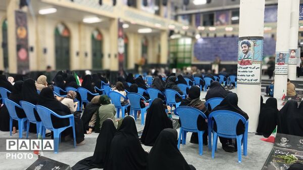 هفتاد و پنجمین شب از اقتدار مردمی در جوار شهدا