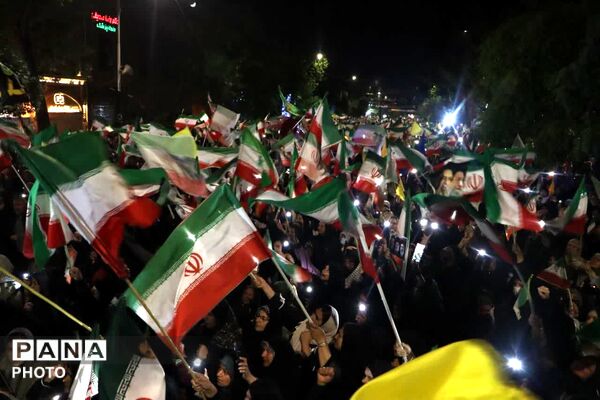 می آییم تا آینده را بسازیم