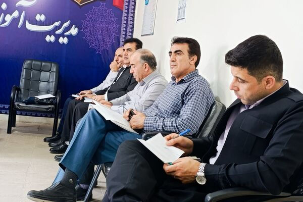حضور معاون پرورشی و فرهنگی اداره‌کل آموزش و پرورش در جوانرود