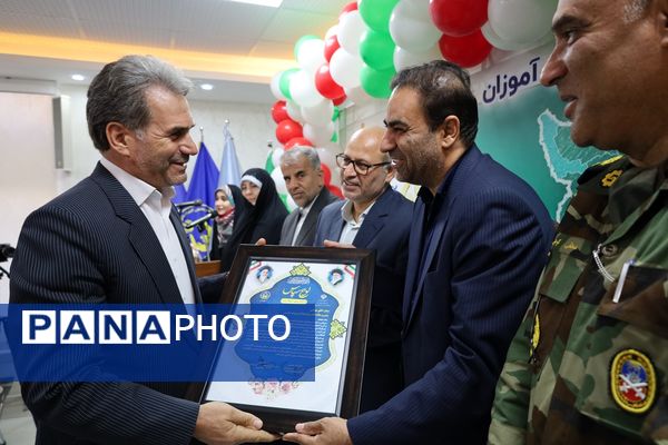 جشن عاطفه‌ها در آذربایجان غربی