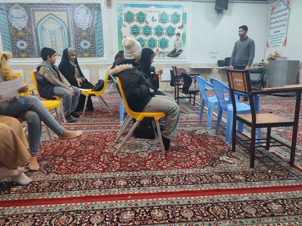 جلسات هم‌اندیشی دانش‌آموزان کانونی دردبیرستان امام خمینی کاشمر