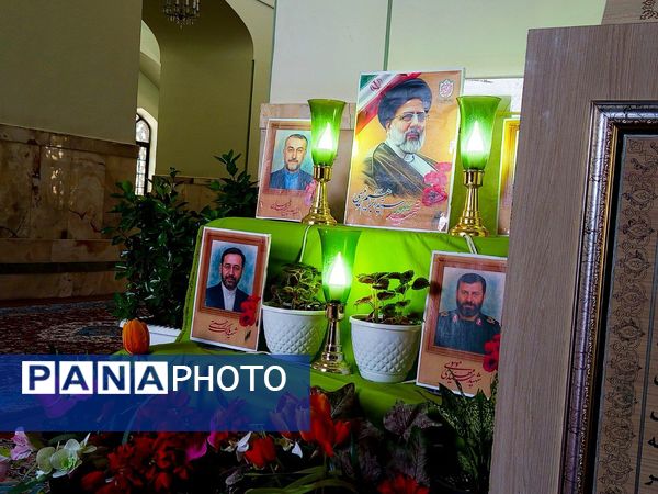 یک سال از نبود شهید جمهور میگذرد