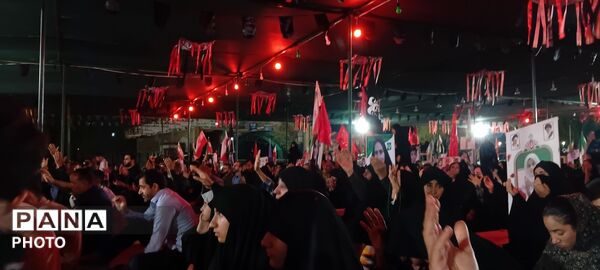 عزاداری شب‌های محرم در گلزار شهدای شجره طیبه میناب