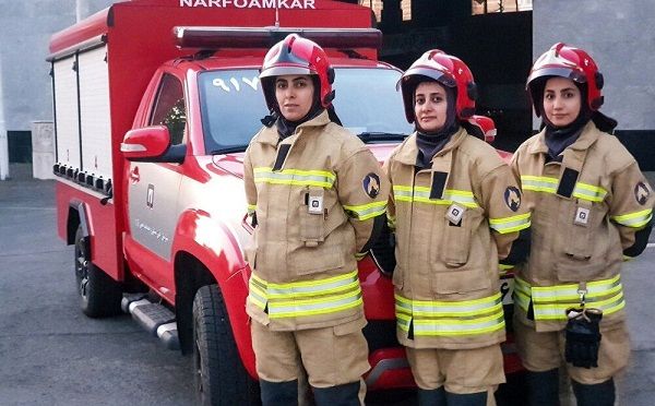 حضور بانوان آتش‌نشان در جامعه بسیار مهم است