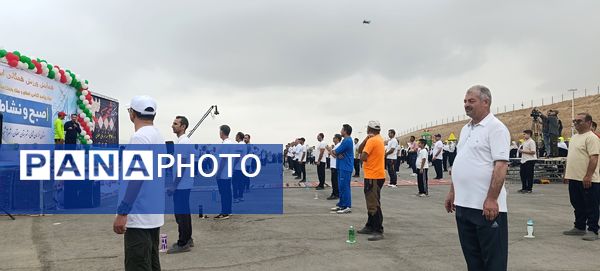 جلوه‌هایی از ورزش صبحگاهی همگانی در آشخانه 