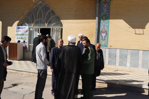 سکوت دل‌ها و طنین دعا بر فراز آسمان‌ بروجن