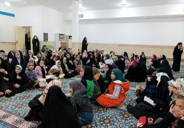 برگزاری کلاس حفظ قرآن در دبیرستان شهید خسروی شهرستان زارچ 