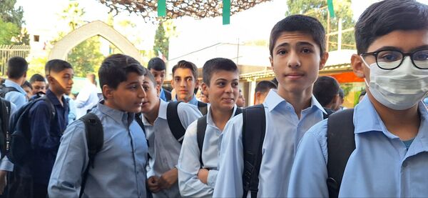 بازگشایی مدرسه شهید مطهری با لبخند مهر 