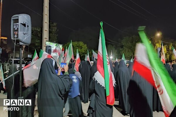 از انتقام خون شهدا صرف نظر نخواهیم کرد