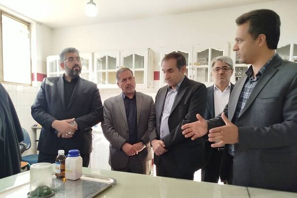 بازدید فرماندار و شورای شهرقدس از پژوهش‌سرای دکتر حسابی