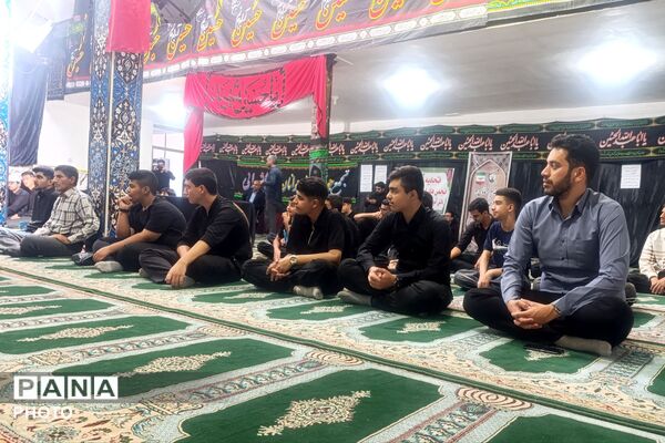 عشق حسینی در مدارس اسلام آباد غرب 