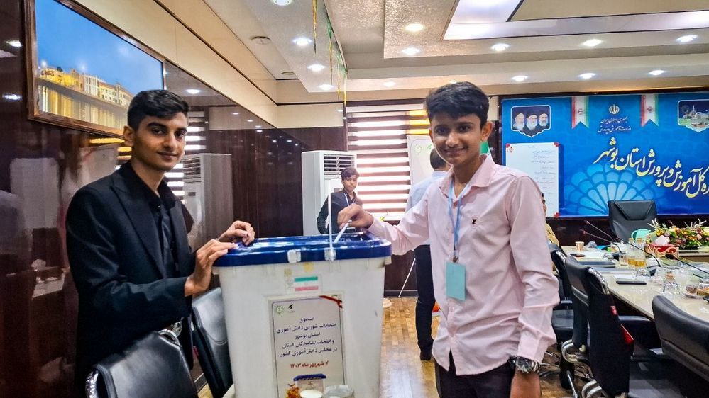  انتخابات پسران شوراهای دانش‌آموزی استان بوشهر