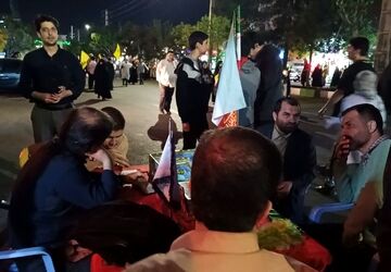 برپایی موکب دانش‌آموزان سمپاد قم
