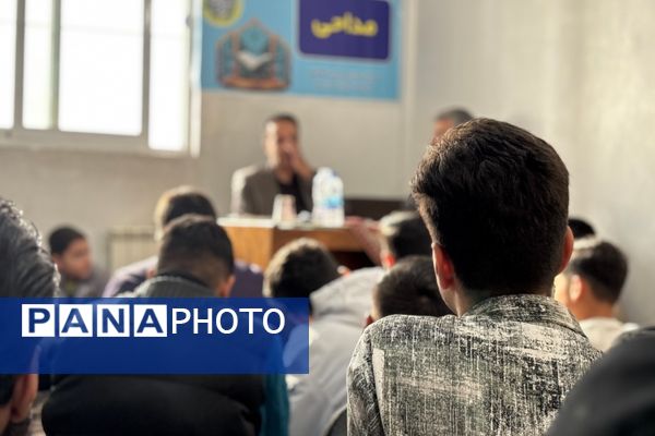 حوزه‌علمیه امام صادق(ع) میزبان پسران قرآنی اسلامشهر در مسابقات منطقه‌ای
