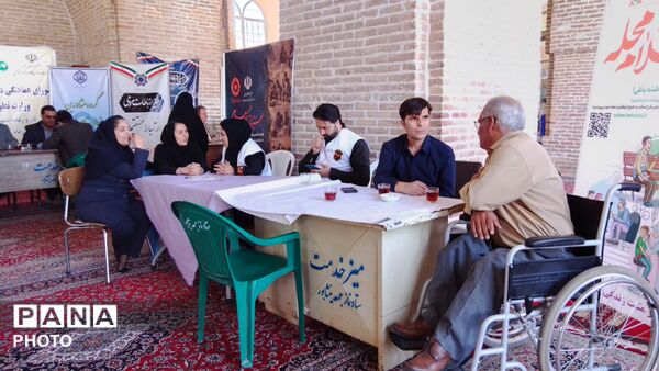 میز خدمت در مسجد جامع شهرستان نیشابور 