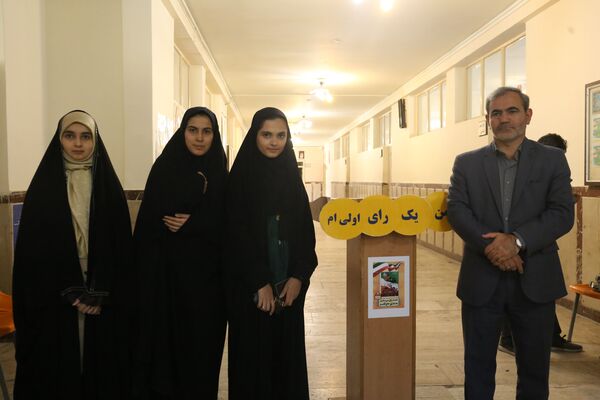 ستاد رأی اولی‌ها در تبریز