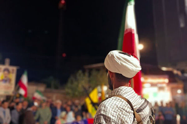 حضور شهروندان شهرستان مانه در اجتماعات شبانه 