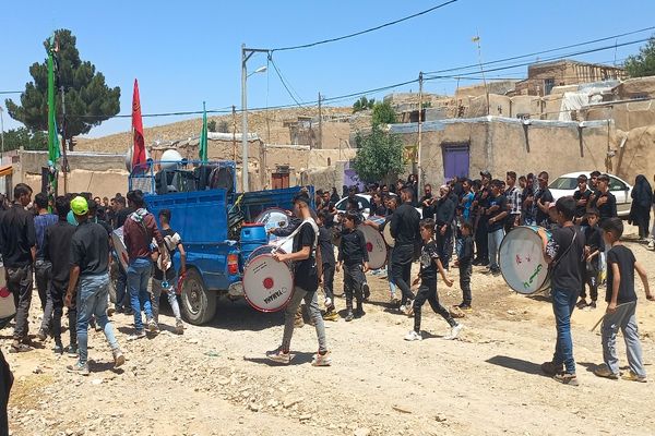 مراسم سوگواری سالار شهیدان حضرت اباعبدالله الحسین (ع) در روستای گزکوه 