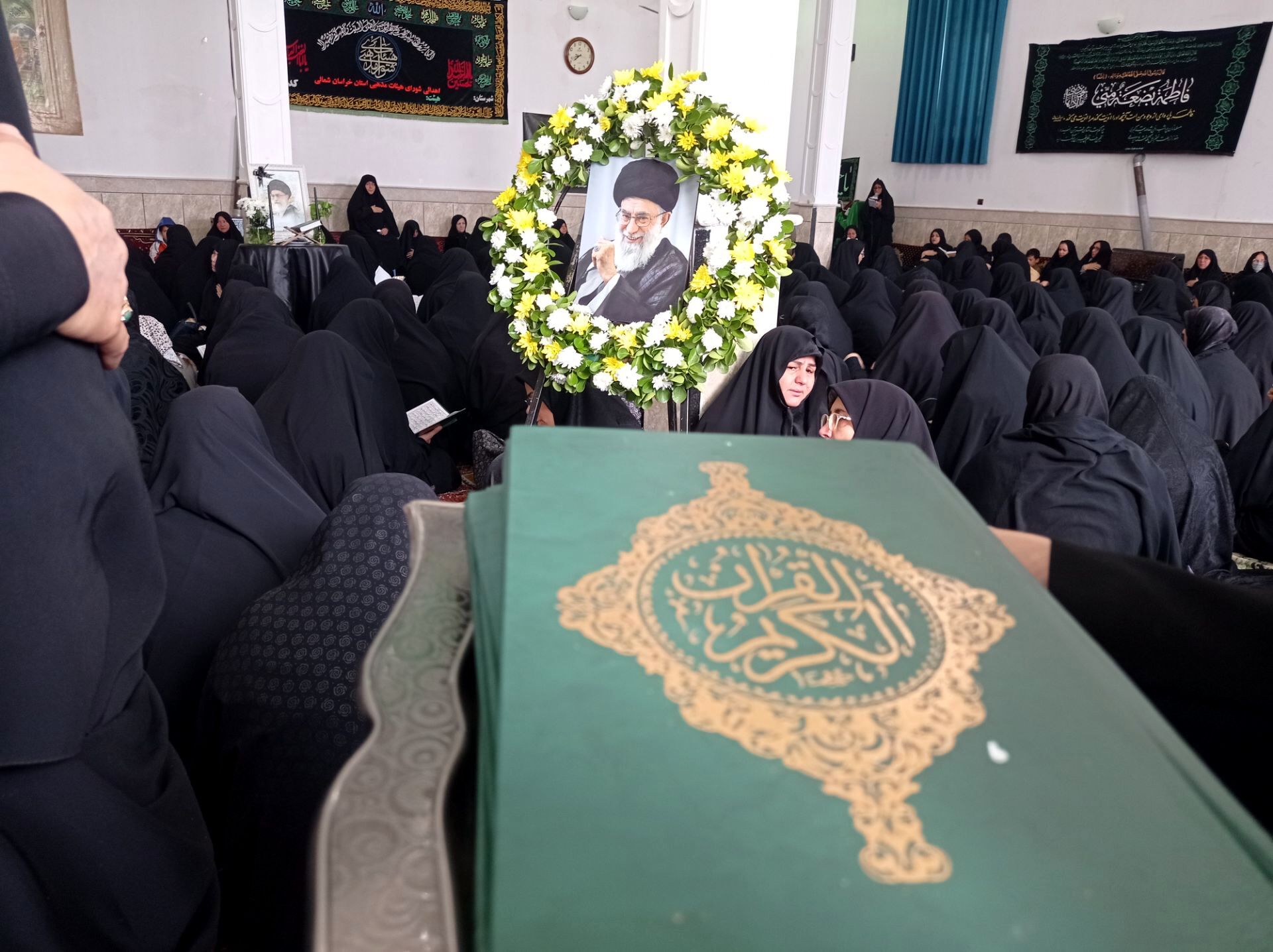 حضور پرشور و پر رنگ فرهنگیان جاجرم  در عزای رهبر شهید 