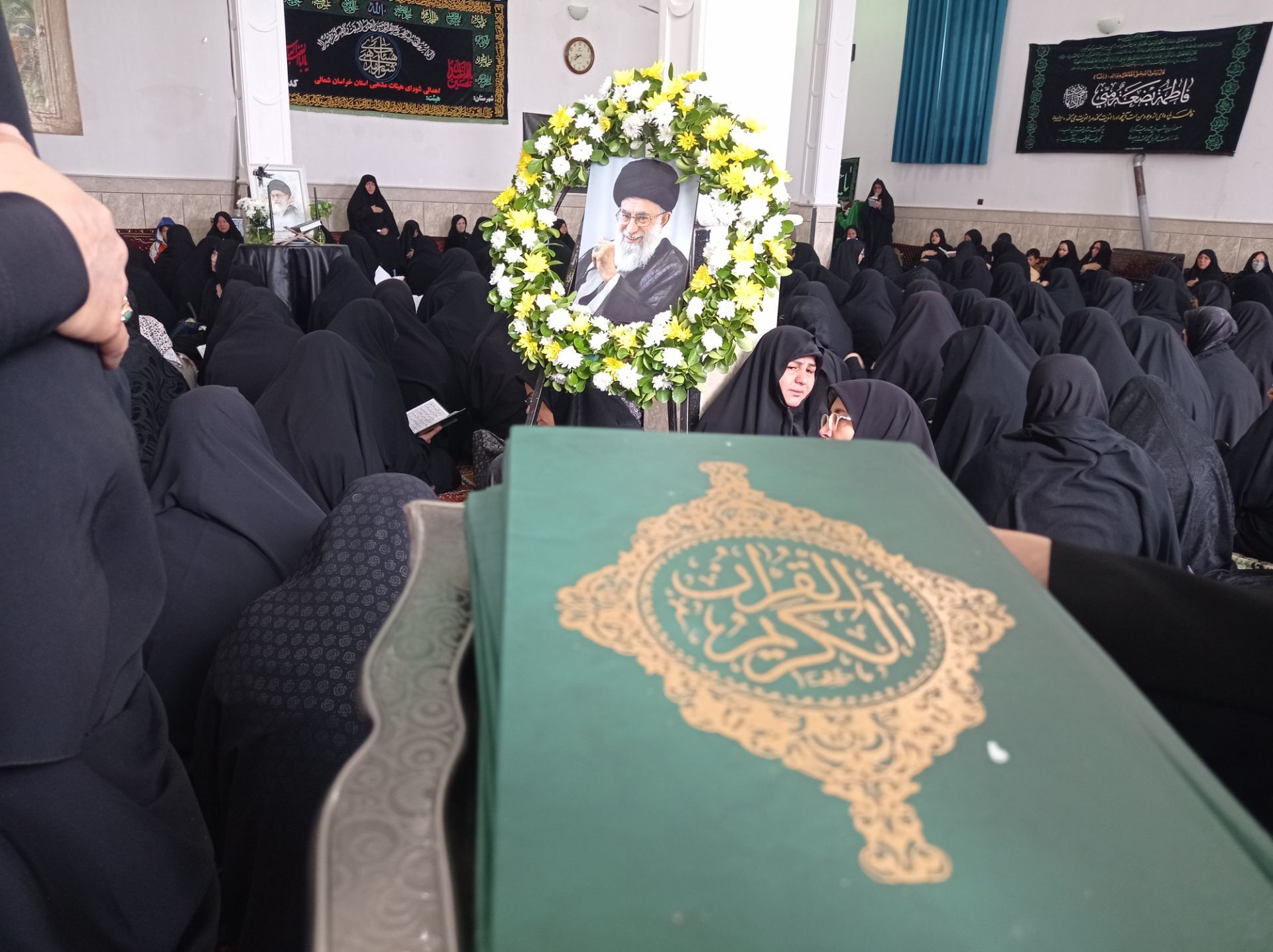حضور پرشور و پر رنگ فرهنگیان جاجرم  در عزای رهبر شهید 